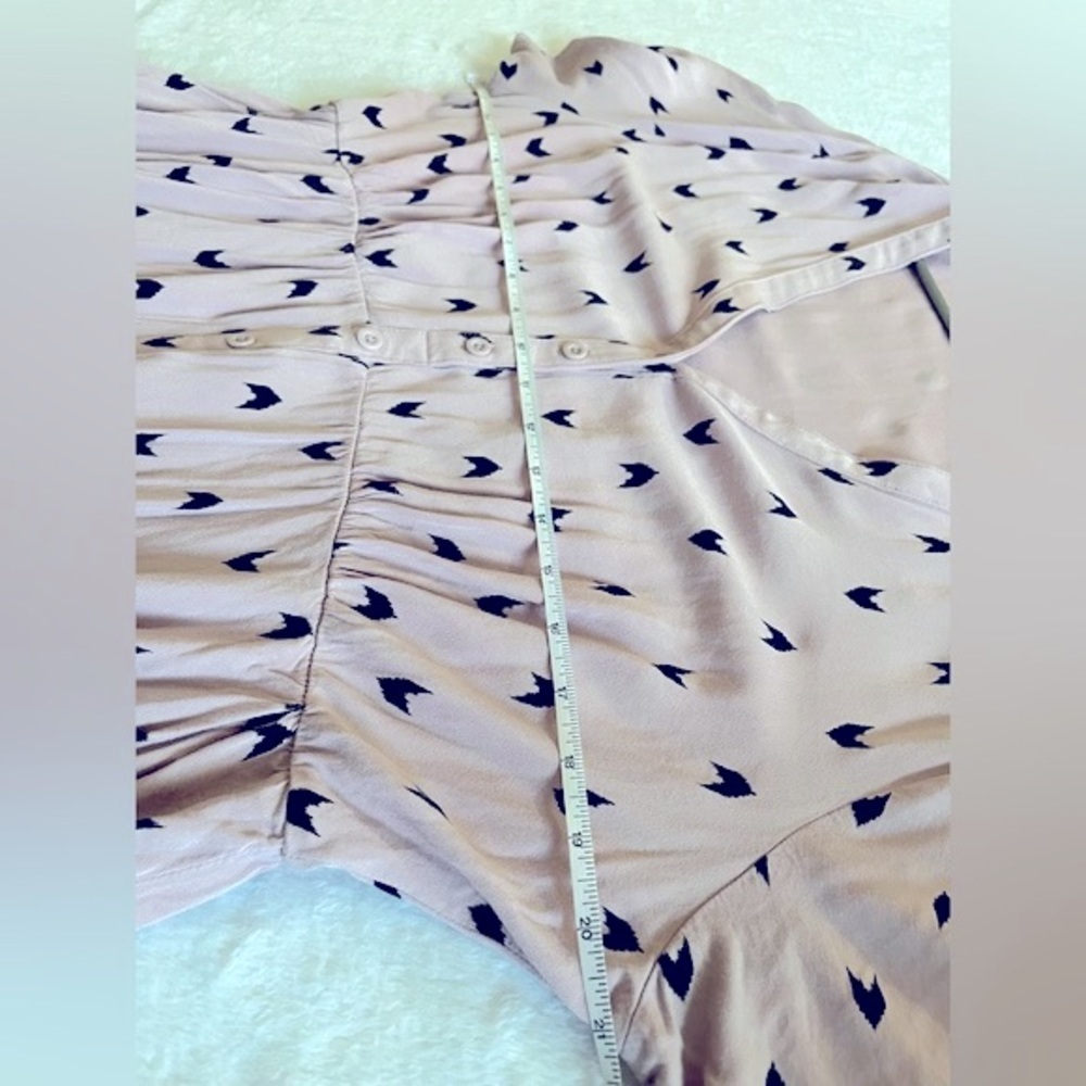 Torrid Midi Challis Sharkbite Shirt Dress size 2X Lavendar Ikat with Chevrons - Picture 8 of 9